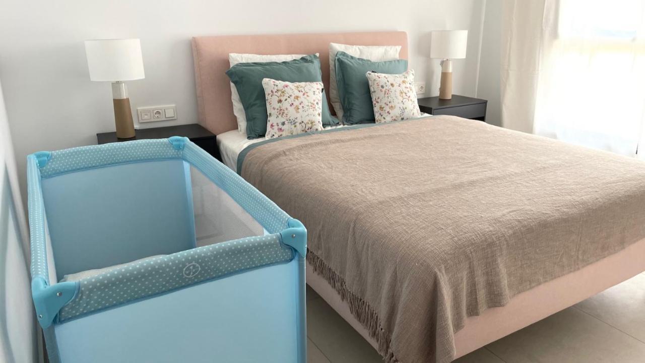Estepona Place - Spacious Family City Apartment Ngoại thất bức ảnh