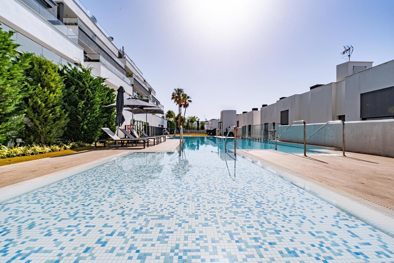 Estepona Place - Spacious Family City Apartment Ngoại thất bức ảnh